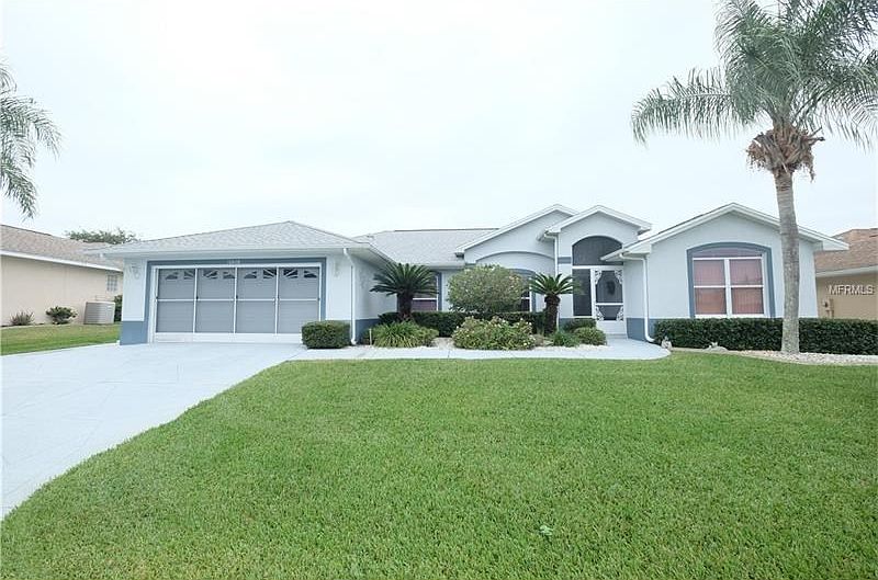 Welcome Home! We invite you to come take a look at this 2,058 Sq. Ft. home with Golf Course view.