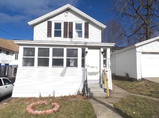 143 W Van Buren St, Oswego, NY 13126