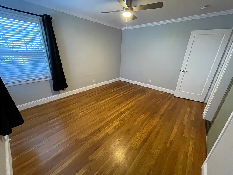 2067 Jonathan Ave — Photo 23