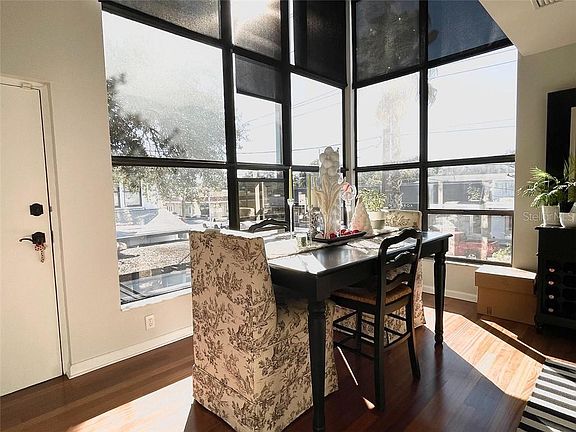 3rd image of 3012 W Barcelona St Unit 5
