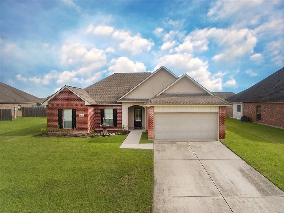 1st image of 41136 New Orleans Dr