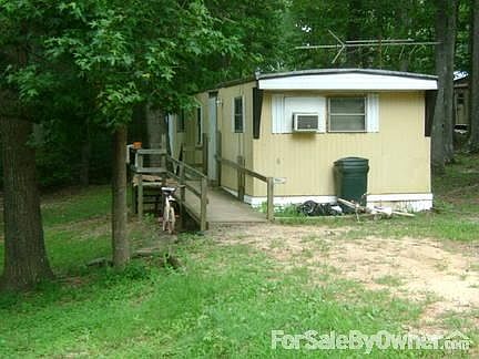 Lot 6 : 2 bedroom 1 bath, SD well, onsite septic, .55 acres
