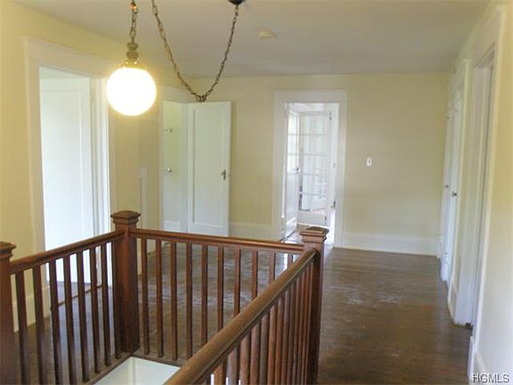 2nd image of 15 Stanley Ave