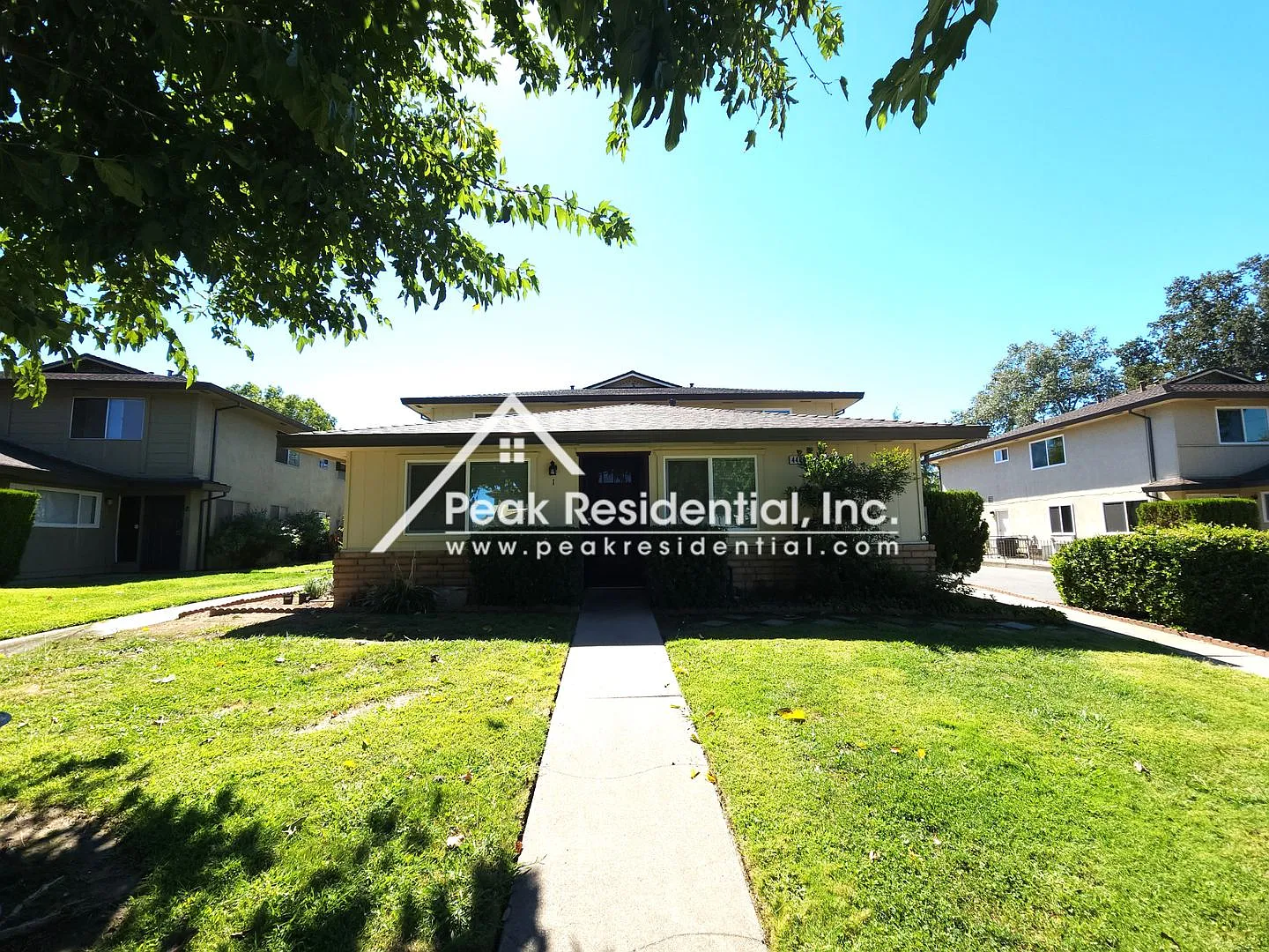 Updated 2bd/1ba Foothill Farms Condo with Garage — Photo 1