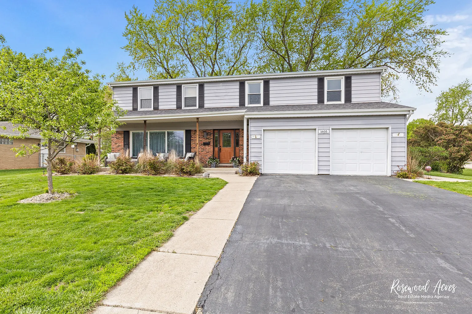 1405 W Grace St photo 1