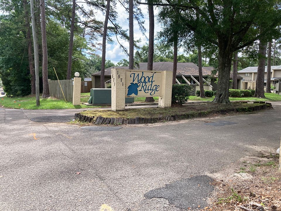 1st image of 1571 Stone Rd APT 1B