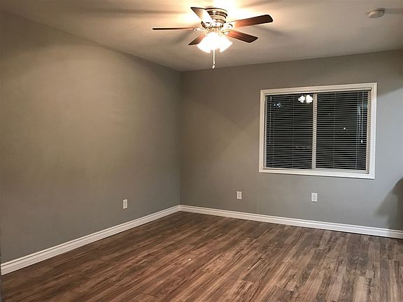 2nd image of 3751-53 Winona Ave