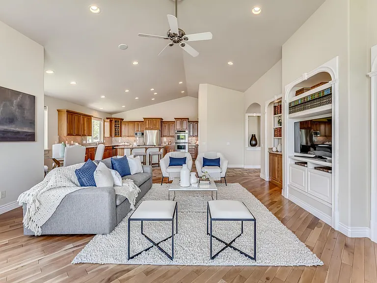 1039 Mountain Air Ct — Photo 14