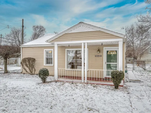 19305 Wall St, Melvindale, MI 48122