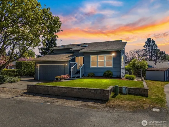3012 43rd Street NE, Tacoma, WA 98422