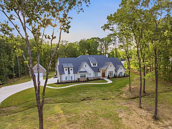 4th image of 317 Abrielle Ln