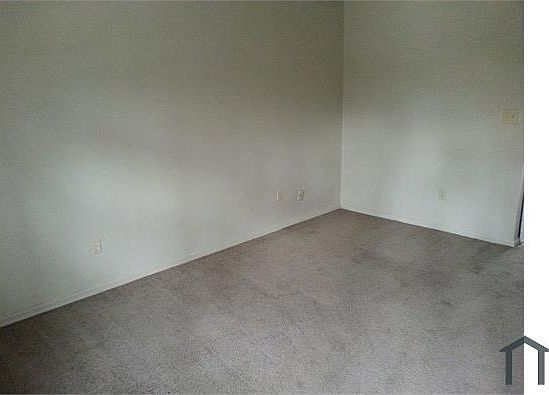 4th image of 1507 Sunnyside Ave #A