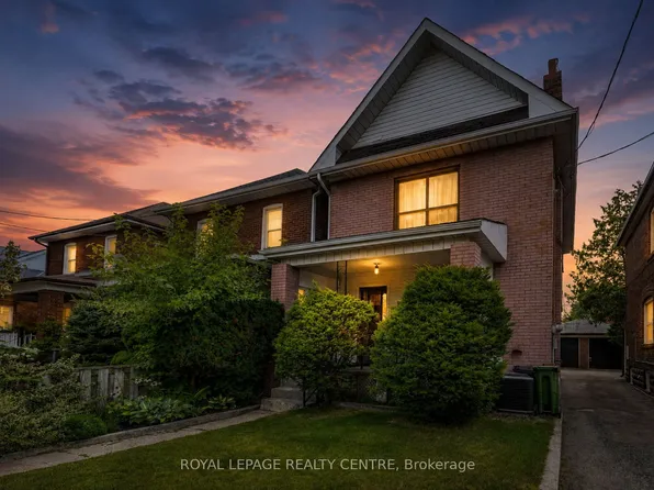 115 Priscilla Ave, Toronto, ON M6S 3W4