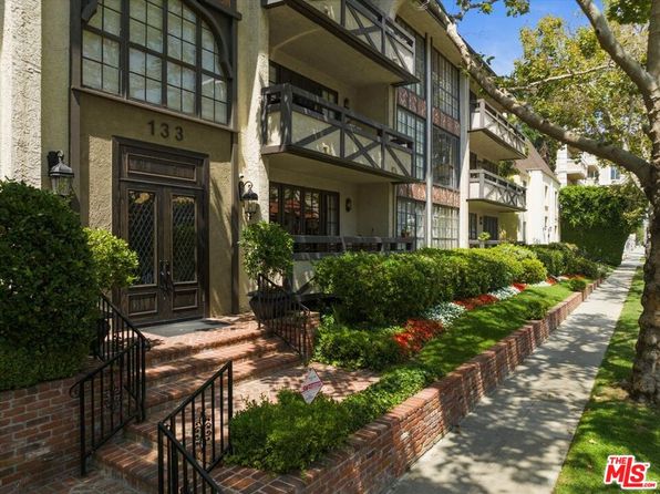 Beverly Hills Apartments For Sale