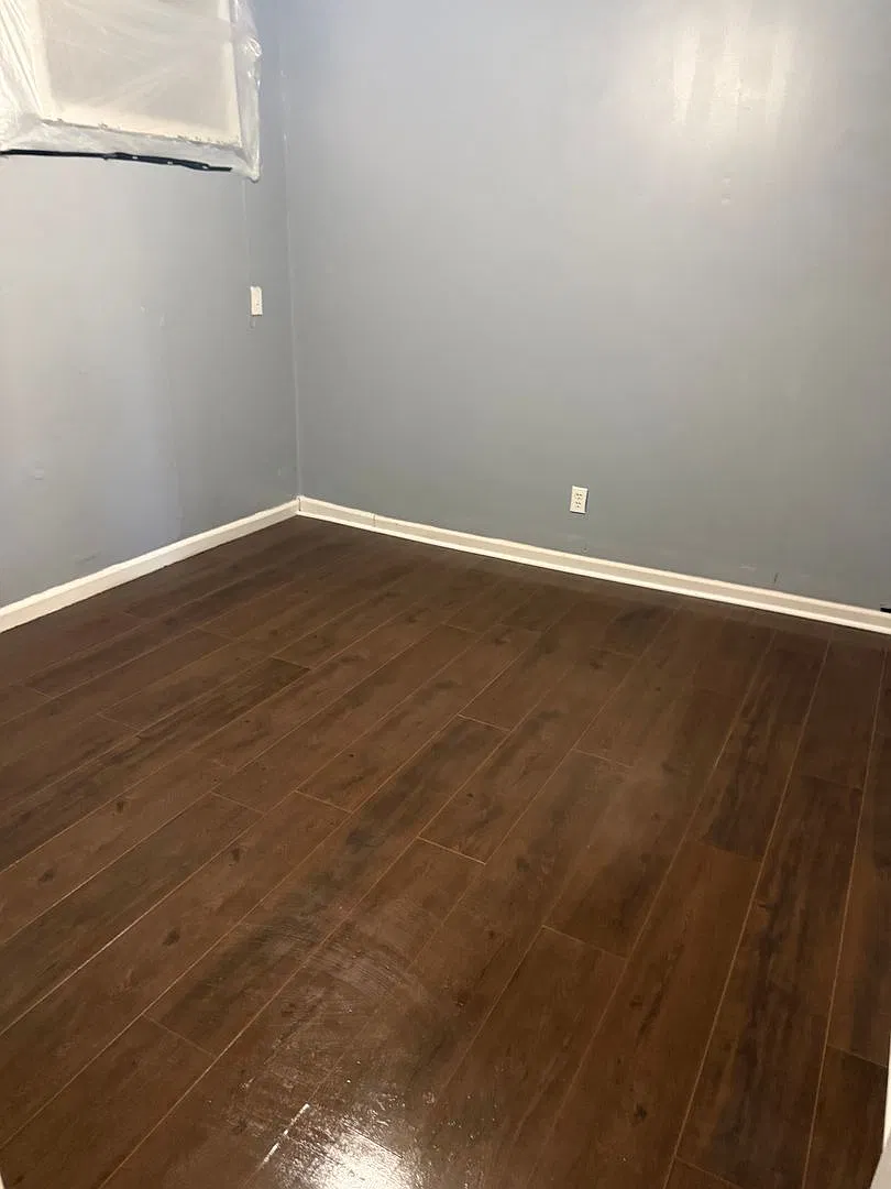 Oak Ridge 37830 - 2 bedroom, 1 bath apartment - Contact Lisa Vineyard — Photo 3