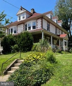 111 Chestnut Ave, Narberth, PA, 19072