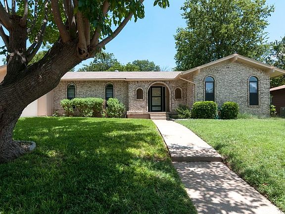 3rd image of 3124 Jane Ln