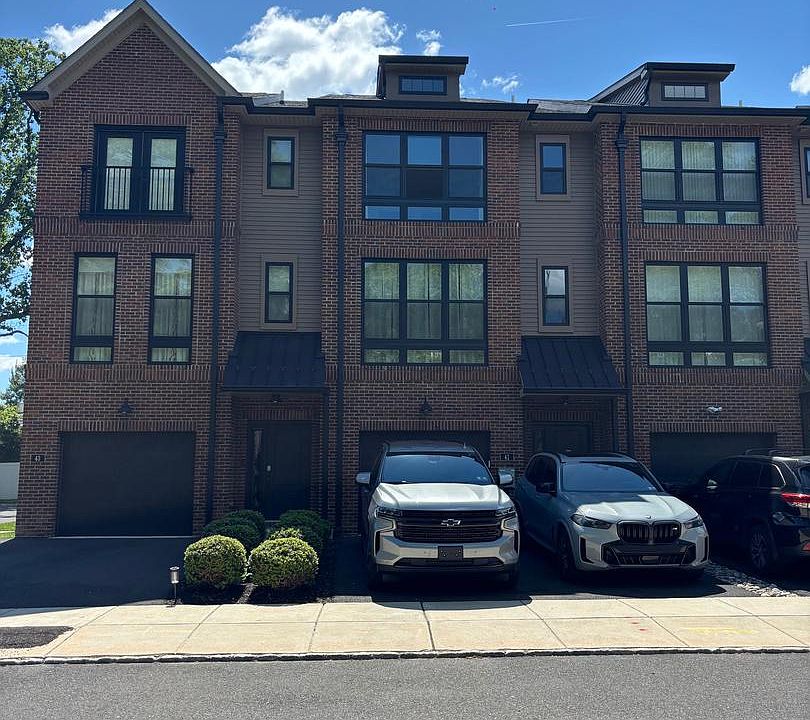 1st image of 41 Sienna Pl