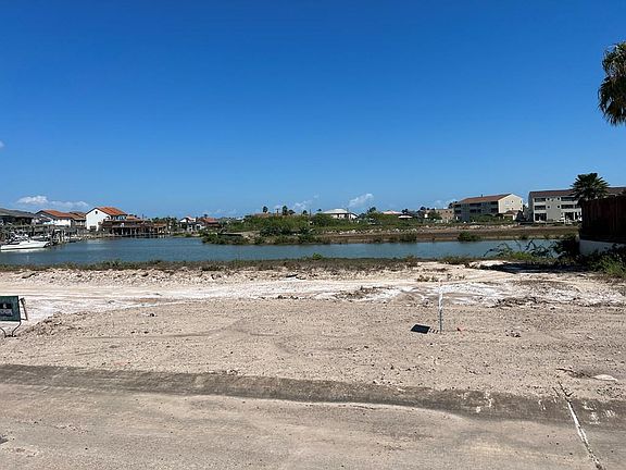 3rd image of 1513 Harbor Island Dr