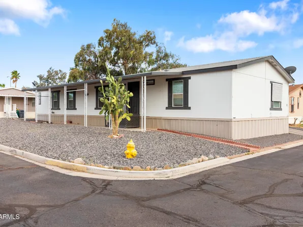 6227 N LITCHFIELD Road #70, Litchfield Park, AZ 85340