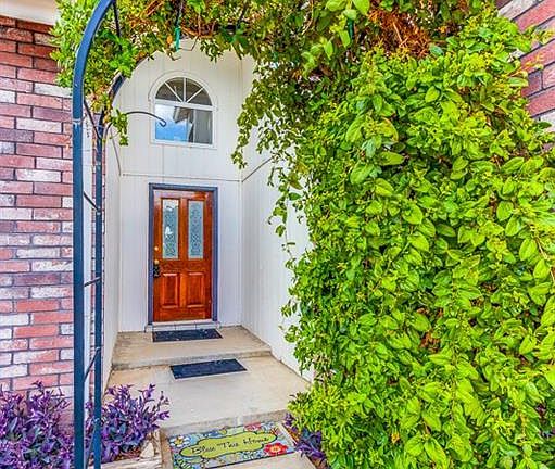 3rd image of 11365 Loma Linda Cir