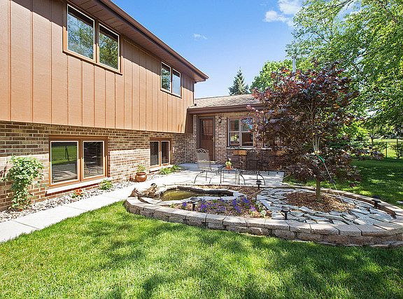 5th image of 12816 Newport Dr