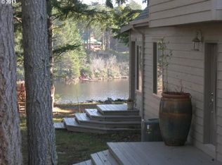 53487 Safe Ln, Bandon, OR 97411