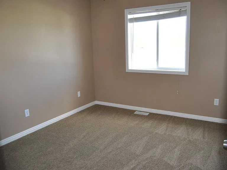 631 Countryside Ave — Photo 6