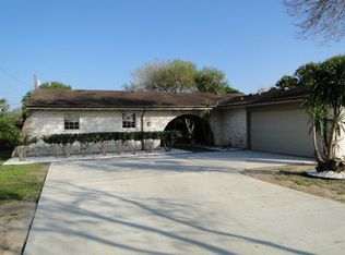 222 Ebony Ln, Laguna Vista, TX 78578