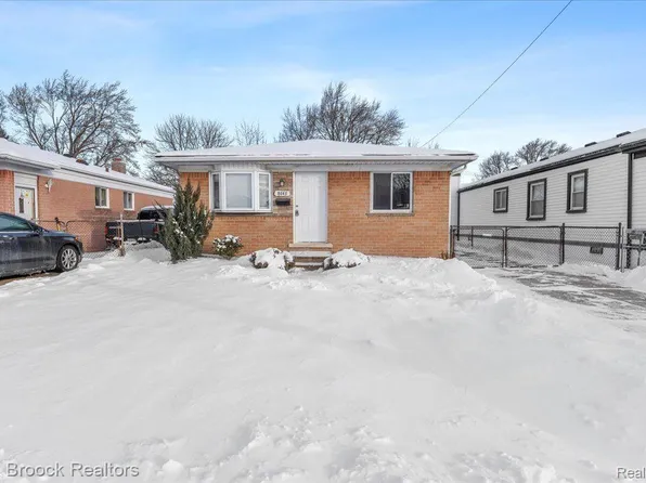 8443 Hettenberger Ave, Warren, MI 48093
