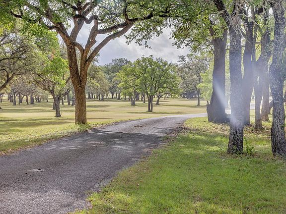 2nd image of 1912 US-281 S Highway