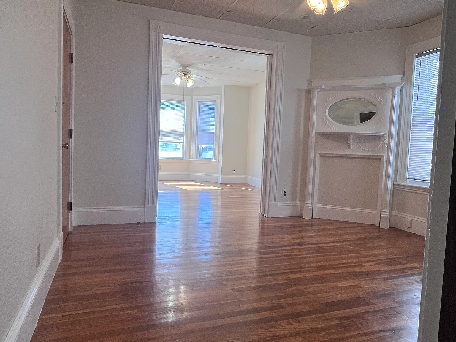 4 bed, 1500 sqft, $3,200 — Photo 3