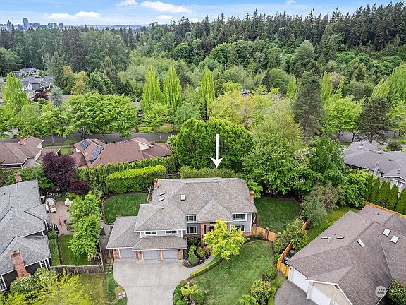 2nd image of 4825 118th Avenue NE