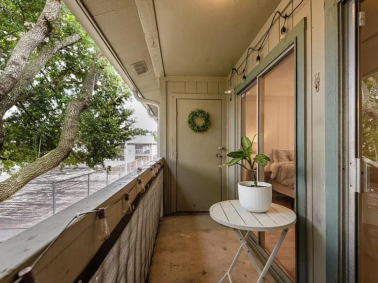 260 El Dorado Blvd #2708 — Photo 4