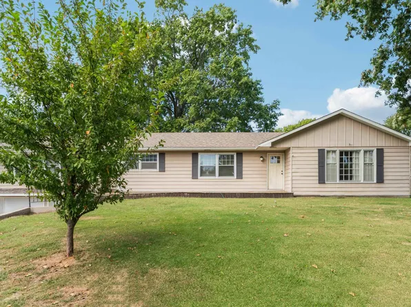 1210 S Gordon St, Concordia, MO 64020