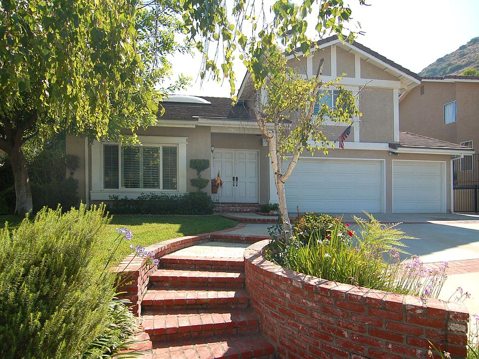 1st image of 7011 Castle Peak Dr