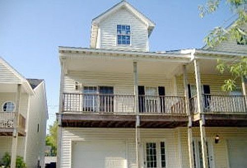1st image of 1800 Bay St Unit 306