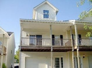1800 Bay St UNIT 306, Morehead City, NC 28557