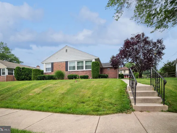 1490 Cherry Ln, Pottstown, PA 19464