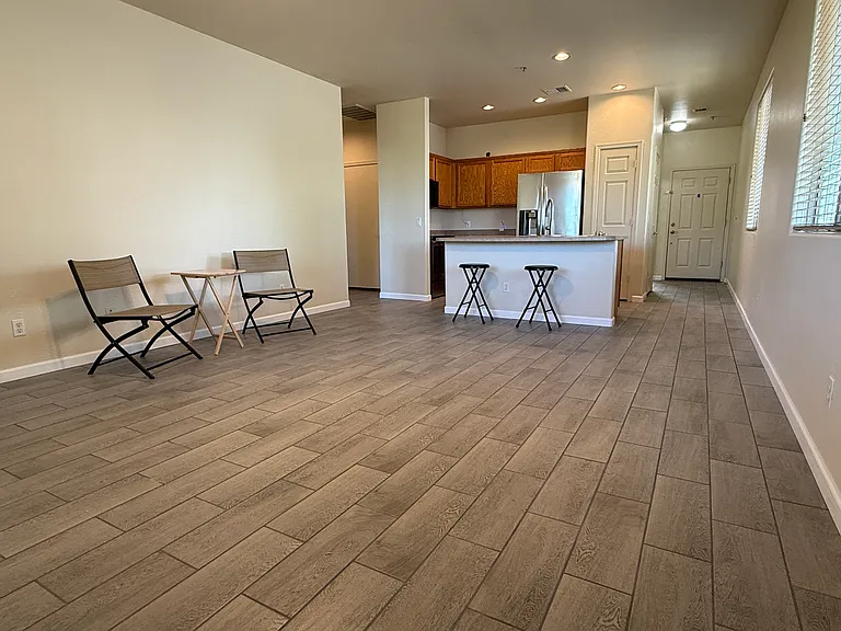 935 Salida Ln — Photo 2