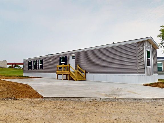 2nd image of 410 E Walton St Lot 61