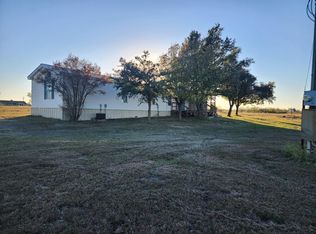 1521 County Road 129, Taylor, TX 76574