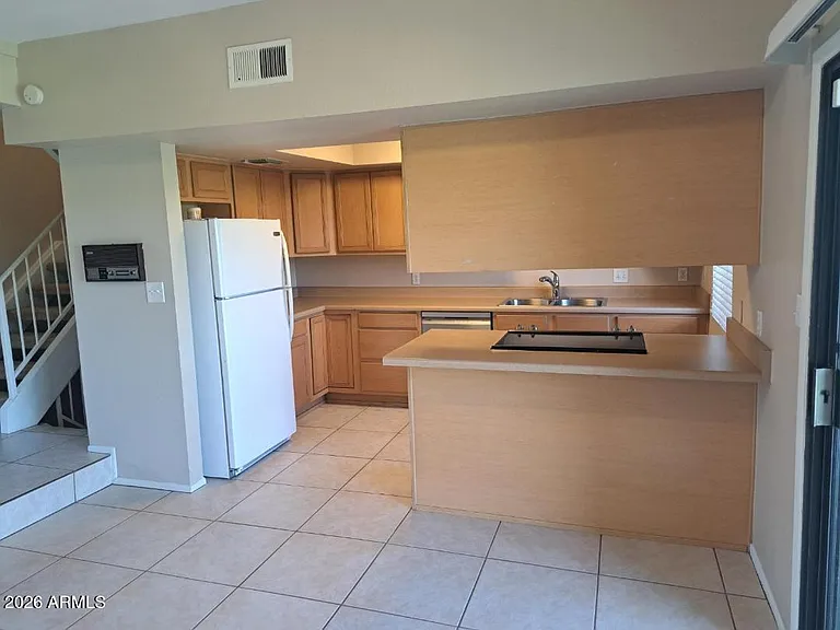 2524 S El Paradiso #39 — Photo 8