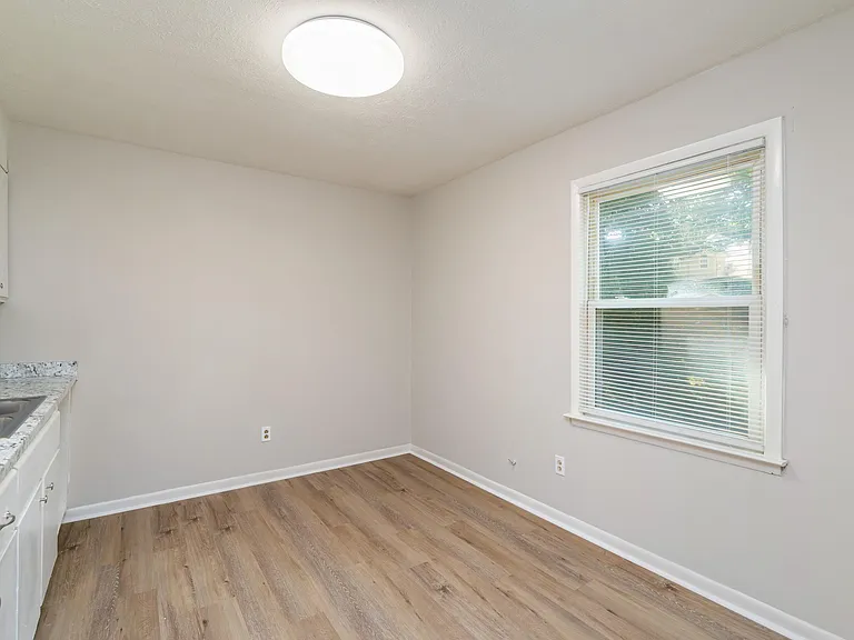 5608 Jacksboro Pike #2 — Photo 7