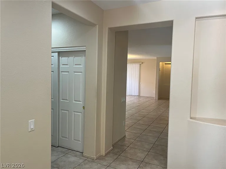10922 Moonbeam Glow Ln — Photo 3