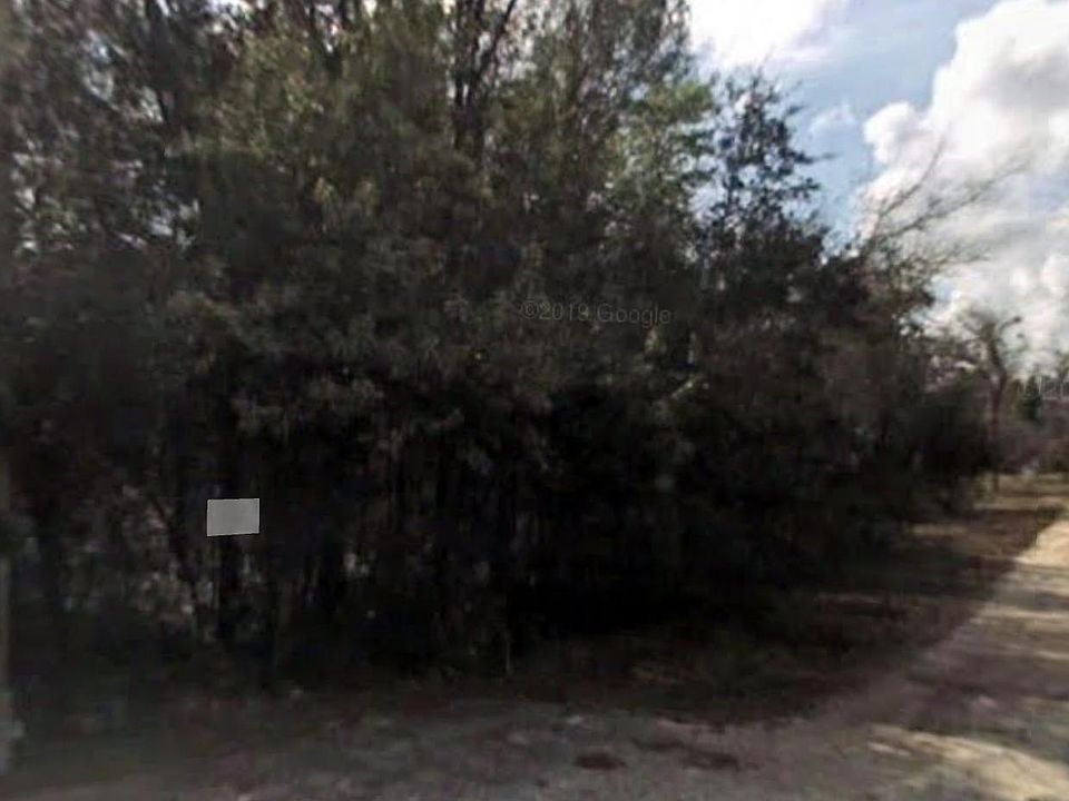 2nd image of 6749 N Capri Loop