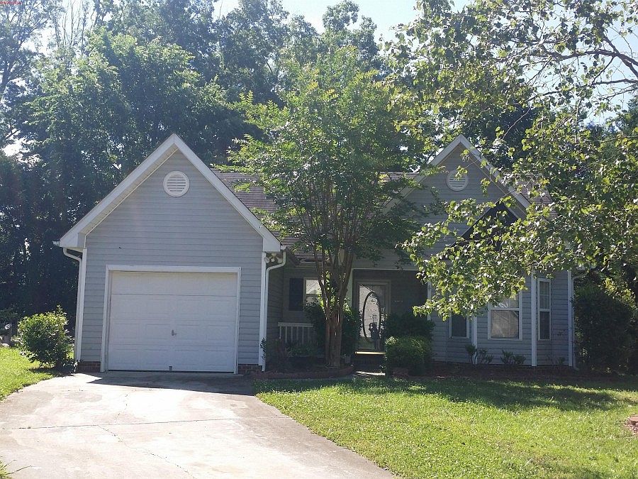 1st image of 4410 Little Moser Ln
