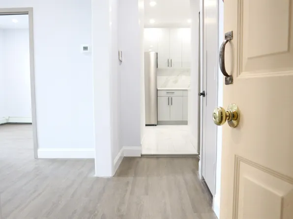 66 Romaine Avenue image 36 of 50