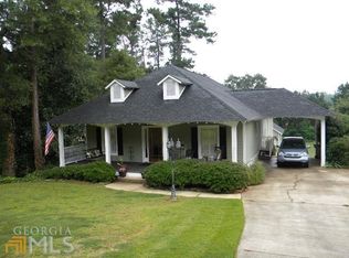 422 Gordon Cir, Lagrange, GA 30240