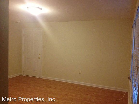 5th image of 4060 Forest Hill Ave APT H